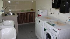 Laundry Facilities (Washing Machine & Dryer)